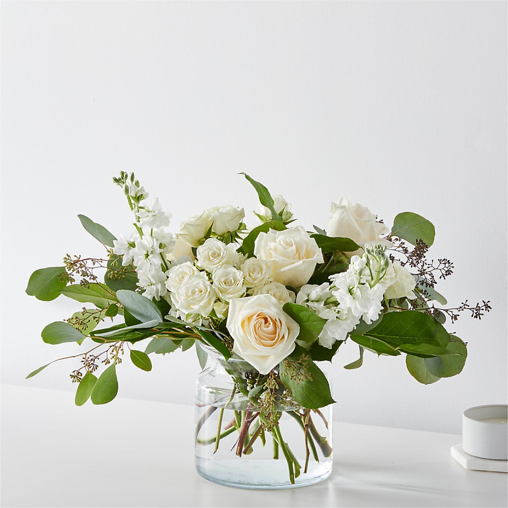 Fresh Linen Bouquet – Flowers By Helen, Forsyth GA