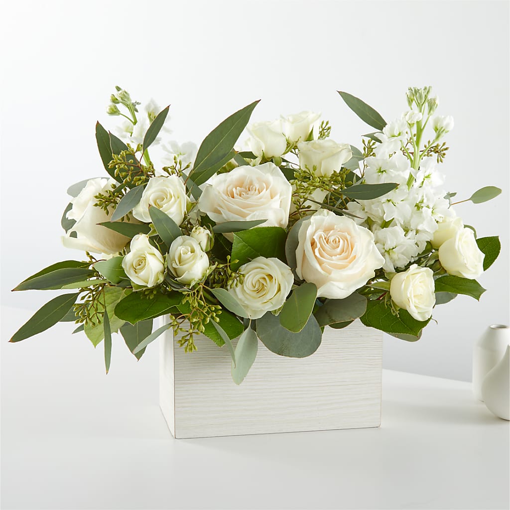 Fresh Linen Box Bouquet – Flowers By Helen, Forsyth GA