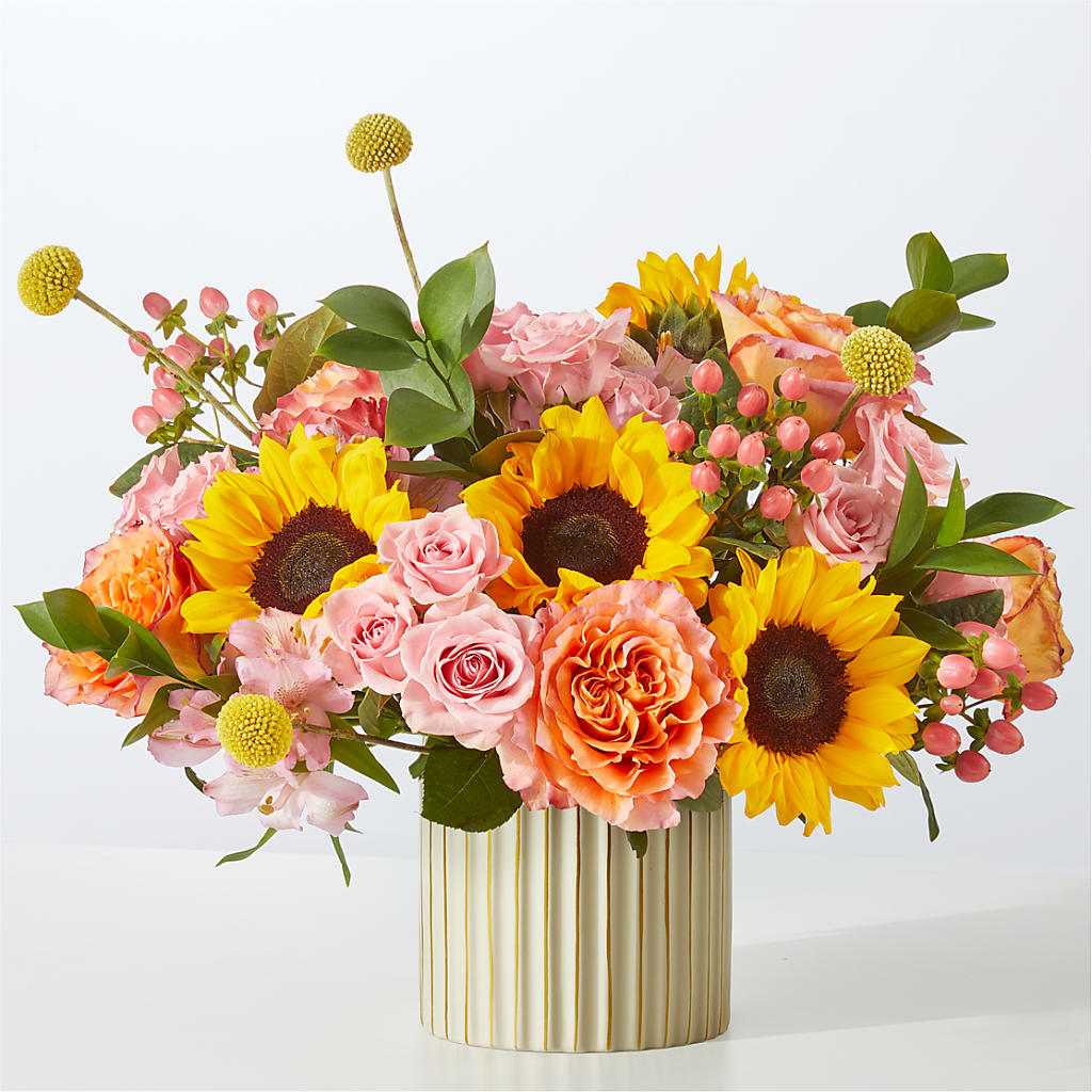 Sun's Out Bouquet – Flowers By Helen, Forsyth GA