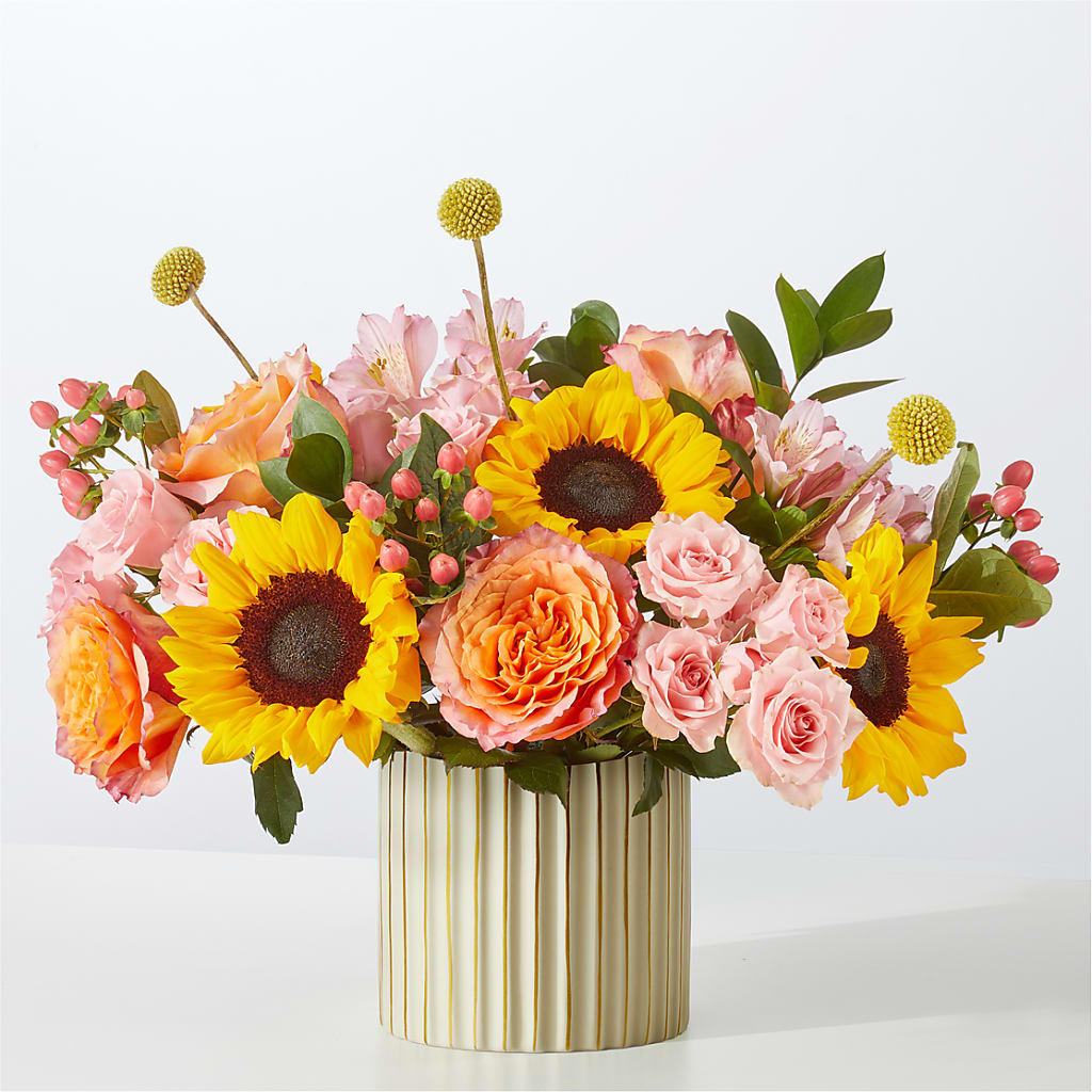 Sun's Out Bouquet – Flowers By Helen, Forsyth GA