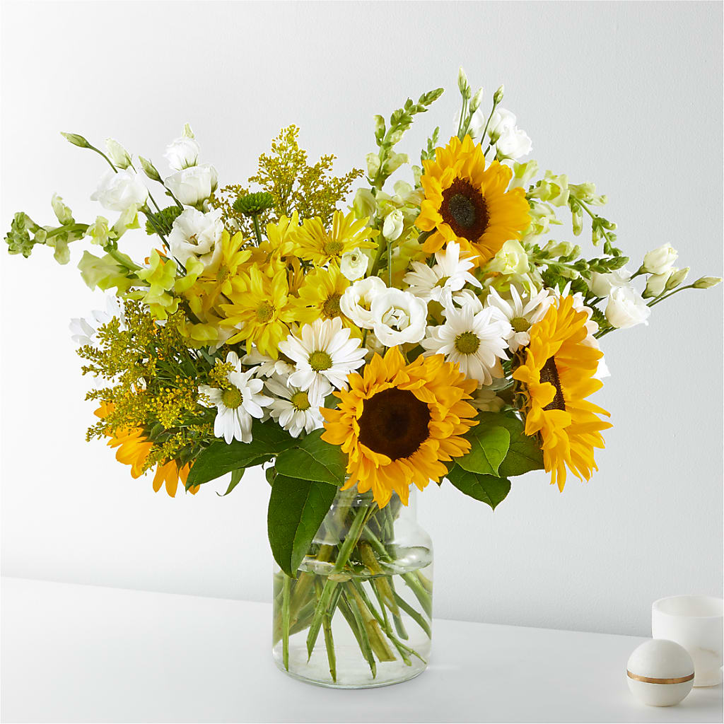 Hello Sunshine Bouquet – Flowers By Helen, Forsyth GA