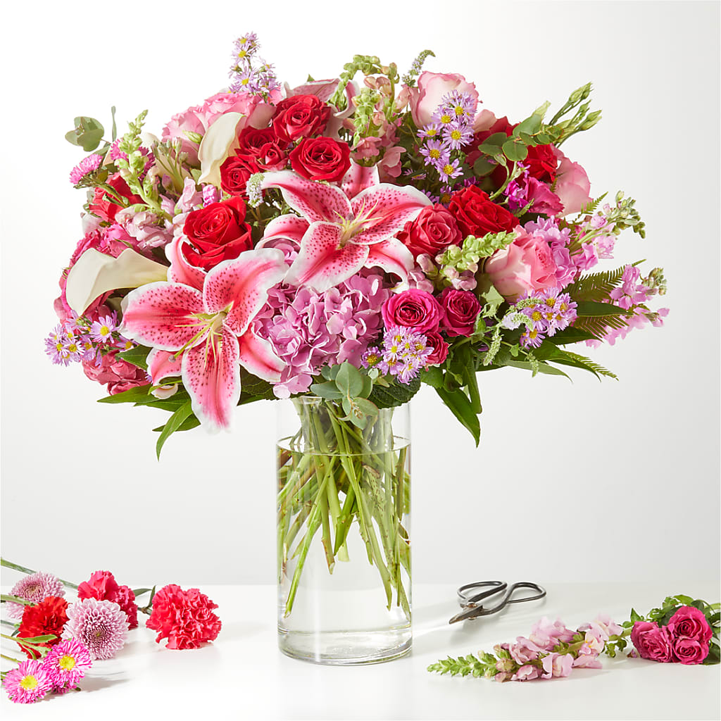 Swooning Over You - A Luxury Florist Original – Flowers By Helen, Forsyth GA