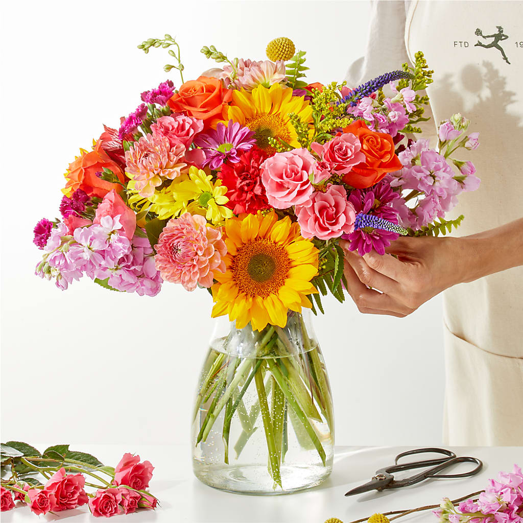 Cue the Confetti - A Florist Original – Flowers By Helen, Forsyth GA