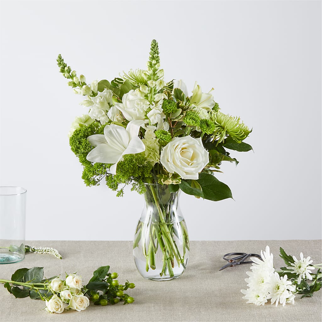 Irish Garden - A Florist Original – Flowers By Helen, Forsyth GA