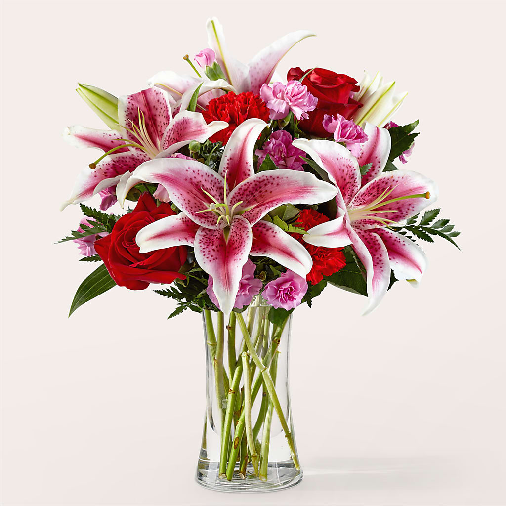 Honeymoon Bouquet – Flowers By Helen, Forsyth GA