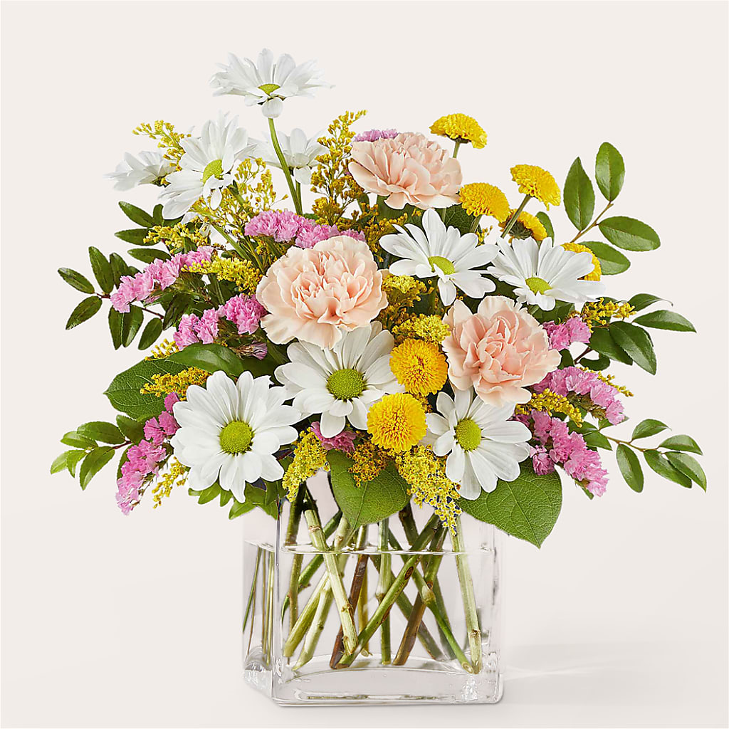 Country Cottage Bouquet – Flowers By Helen, Forsyth GA