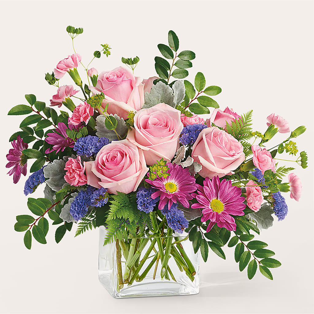 Starlet Bouquet – Flowers By Helen, Forsyth GA