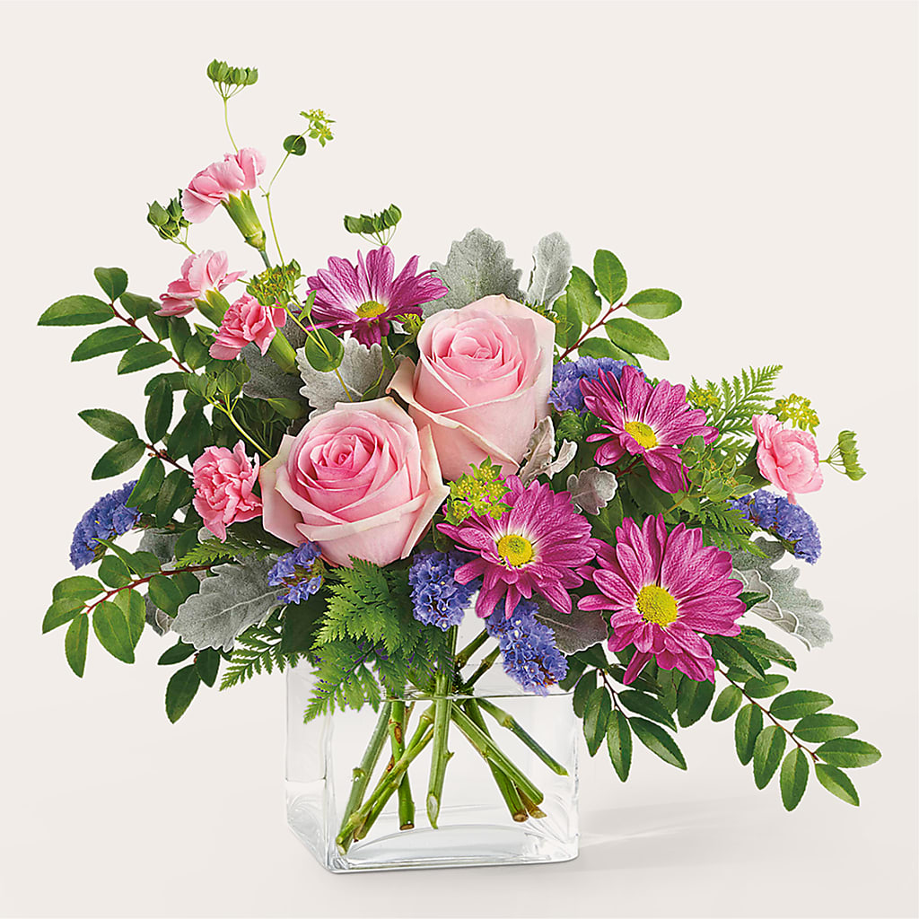 Starlet Bouquet – Flowers By Helen, Forsyth GA