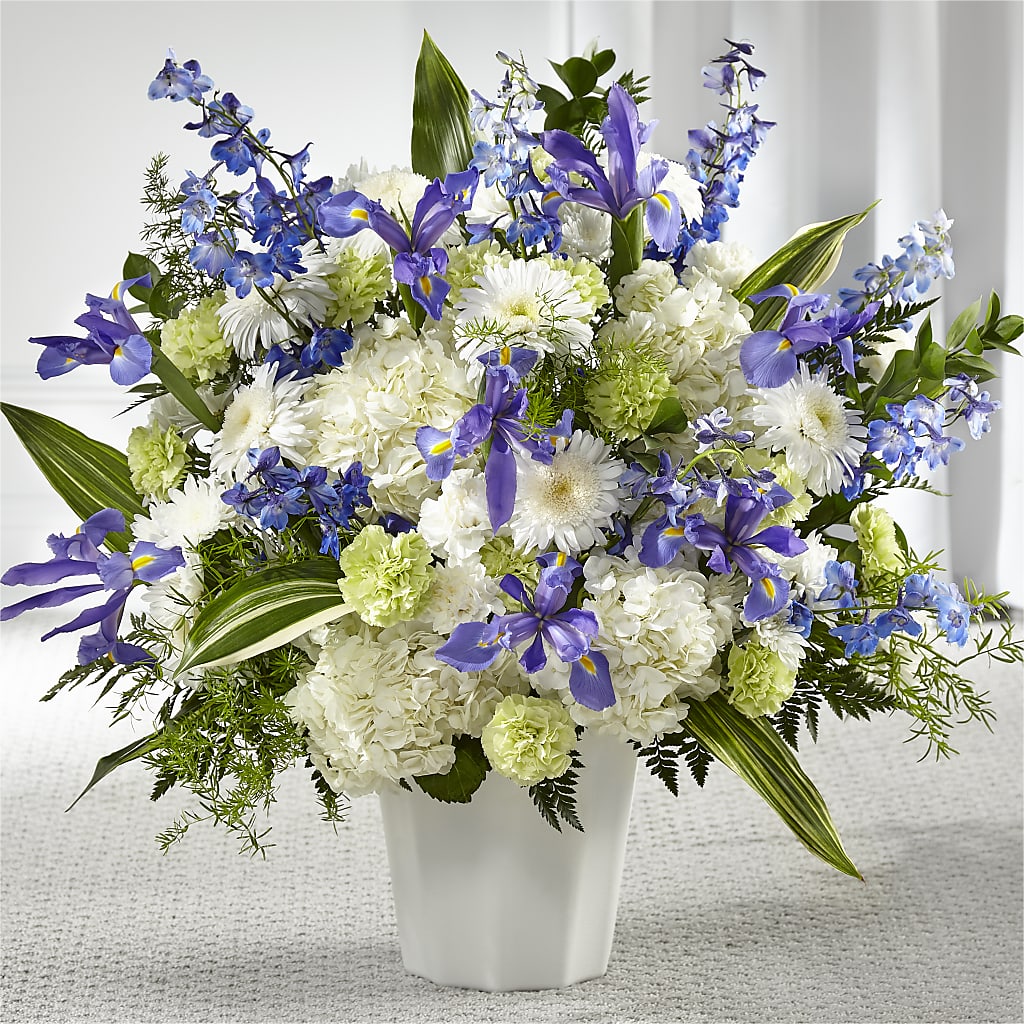 Soft Serenity Floor Basket – Flowers By Helen, Forsyth GA