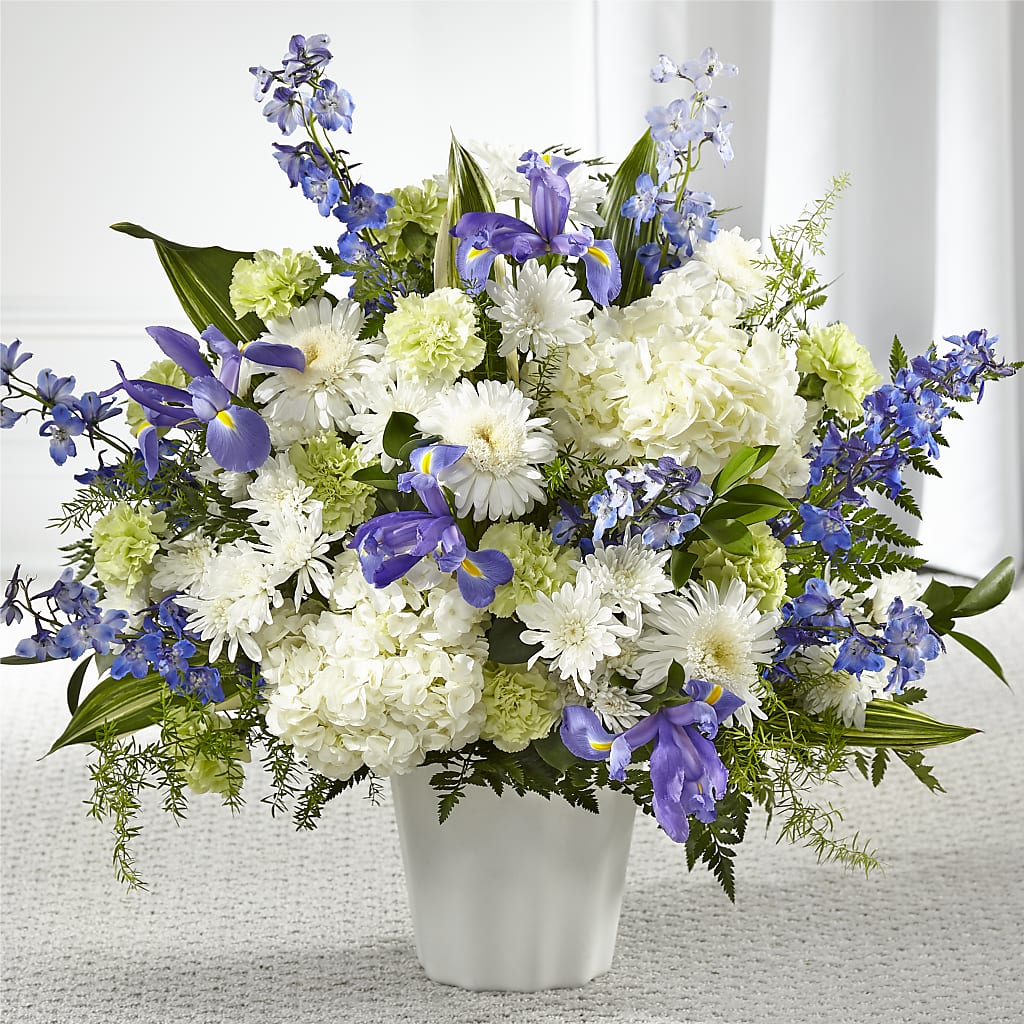 Soft Serenity Floor Basket – Flowers By Helen, Forsyth GA