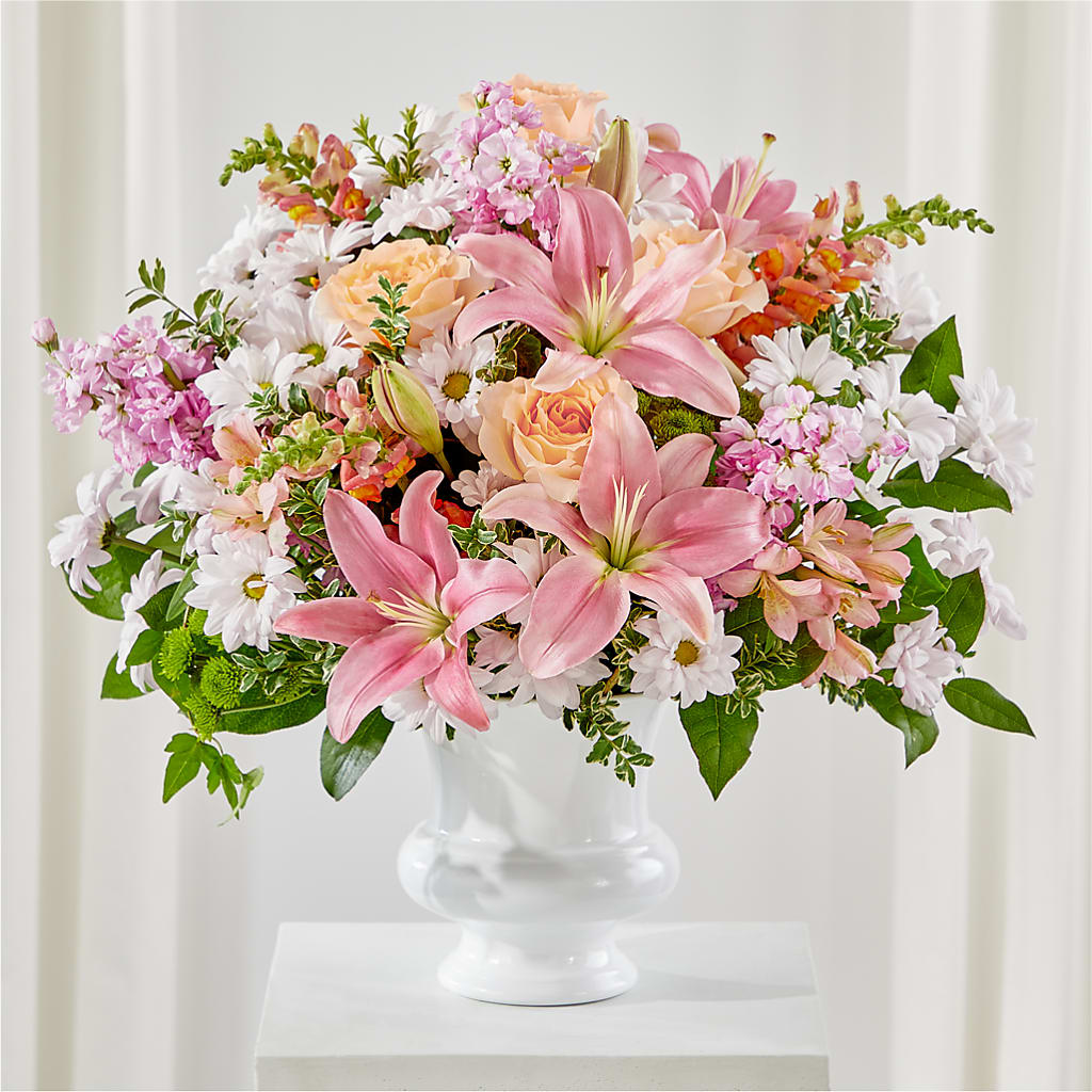 Heartfelt Gesture Urn Arrangement – Flowers By Helen, Forsyth GA