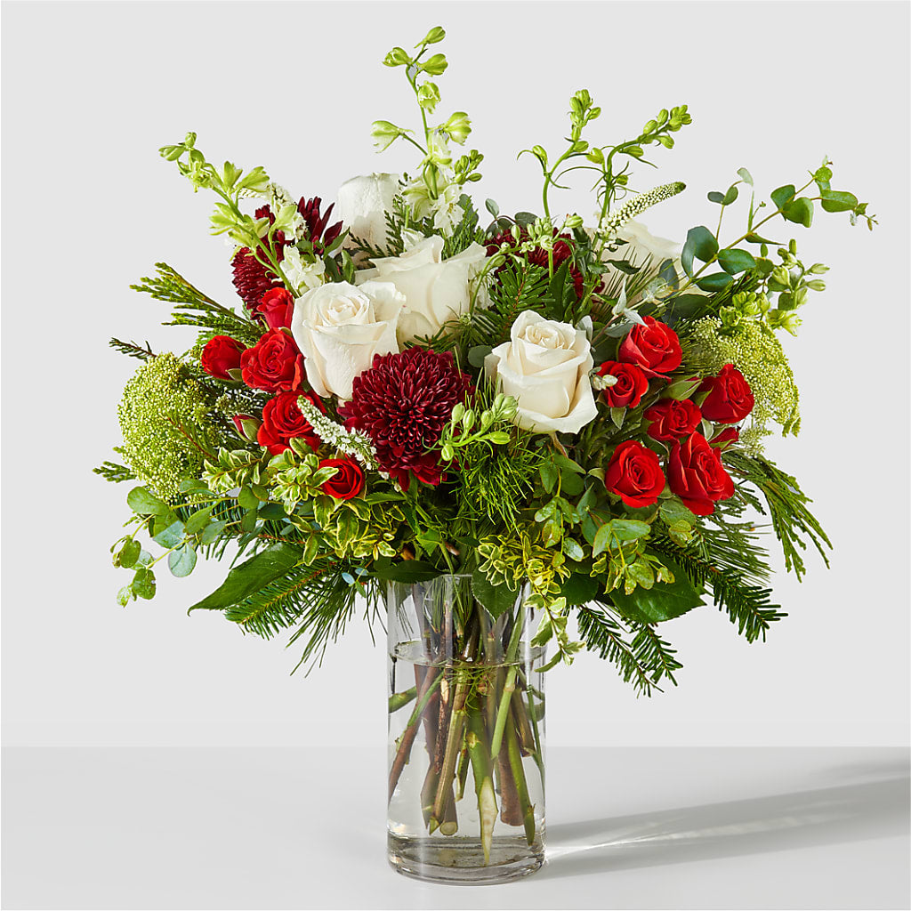 Favorite Traditions Bouquet – Flowers By Helen, Forsyth GA