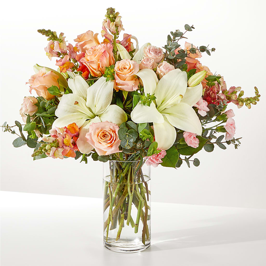 Grapefruit Splash Bouquet – Flowers By Helen, Forsyth GA