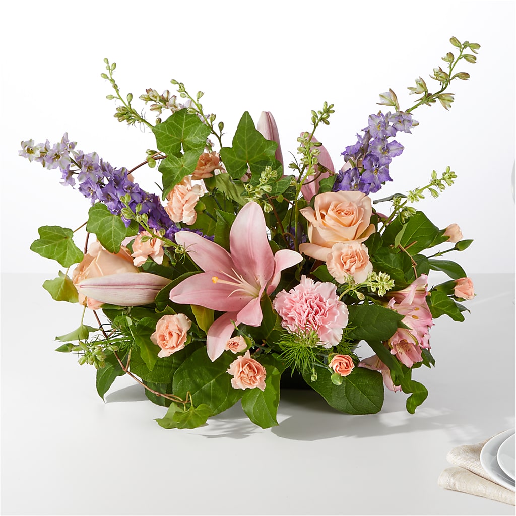 Blossom Time Centerpiece – Flowers By Helen, Forsyth GA