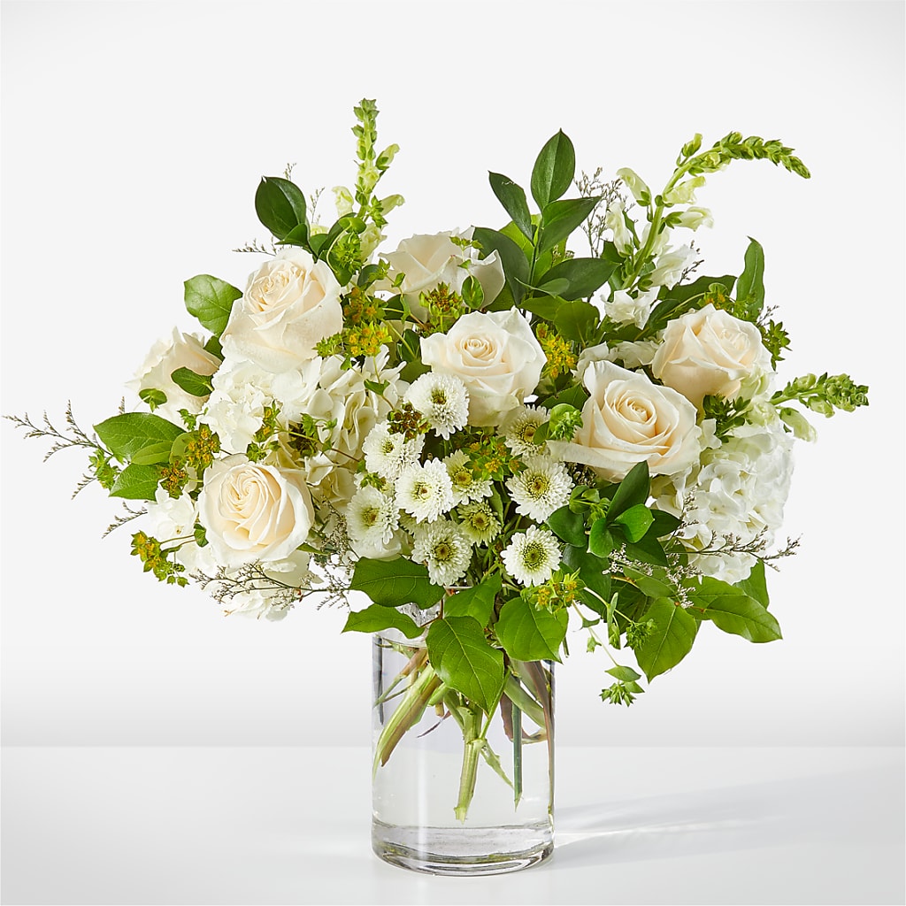 Hint of Vanilla Bouquet – Flowers By Helen, Forsyth GA