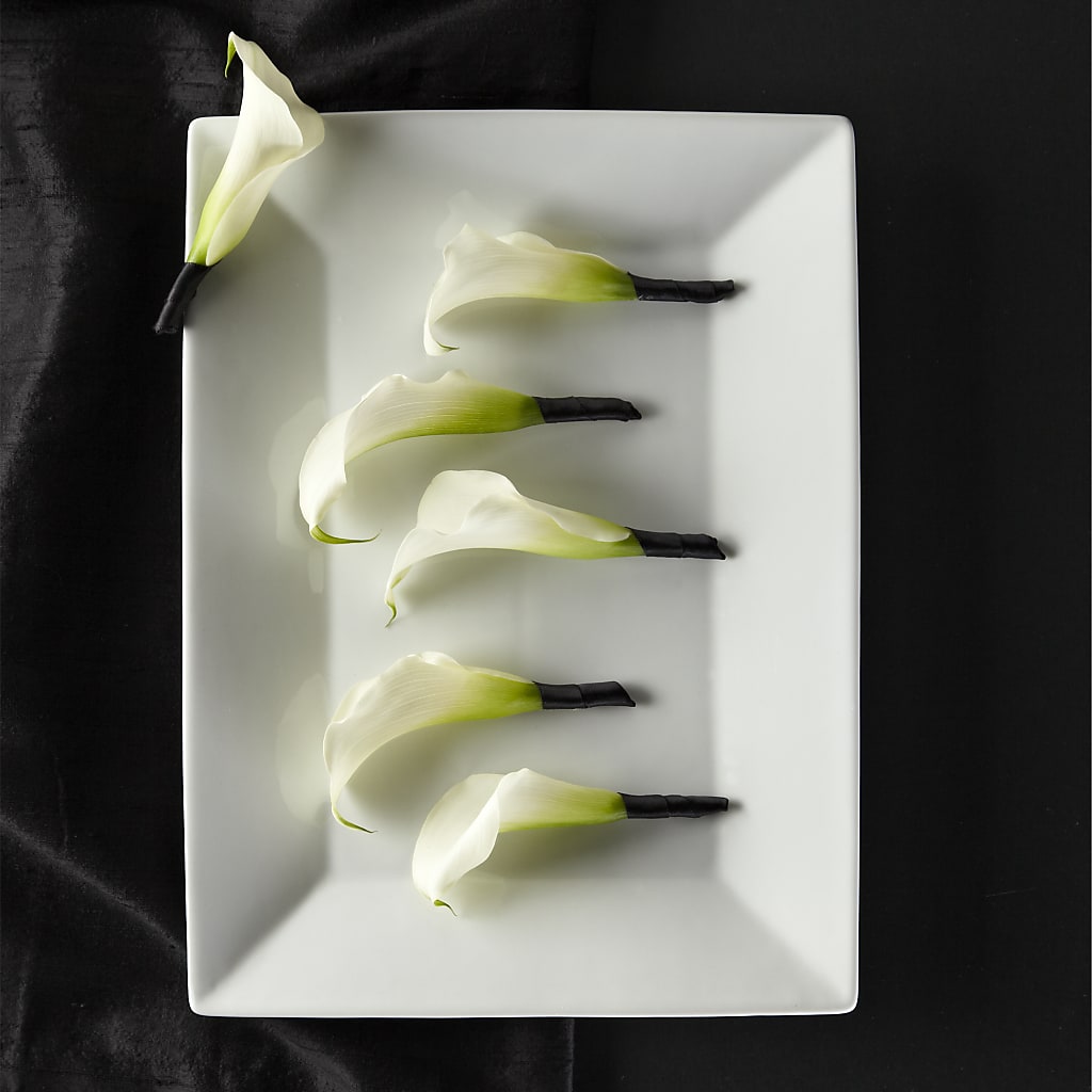 Calla Lily Promise Boutonniere – Flowers By Helen, Forsyth GA