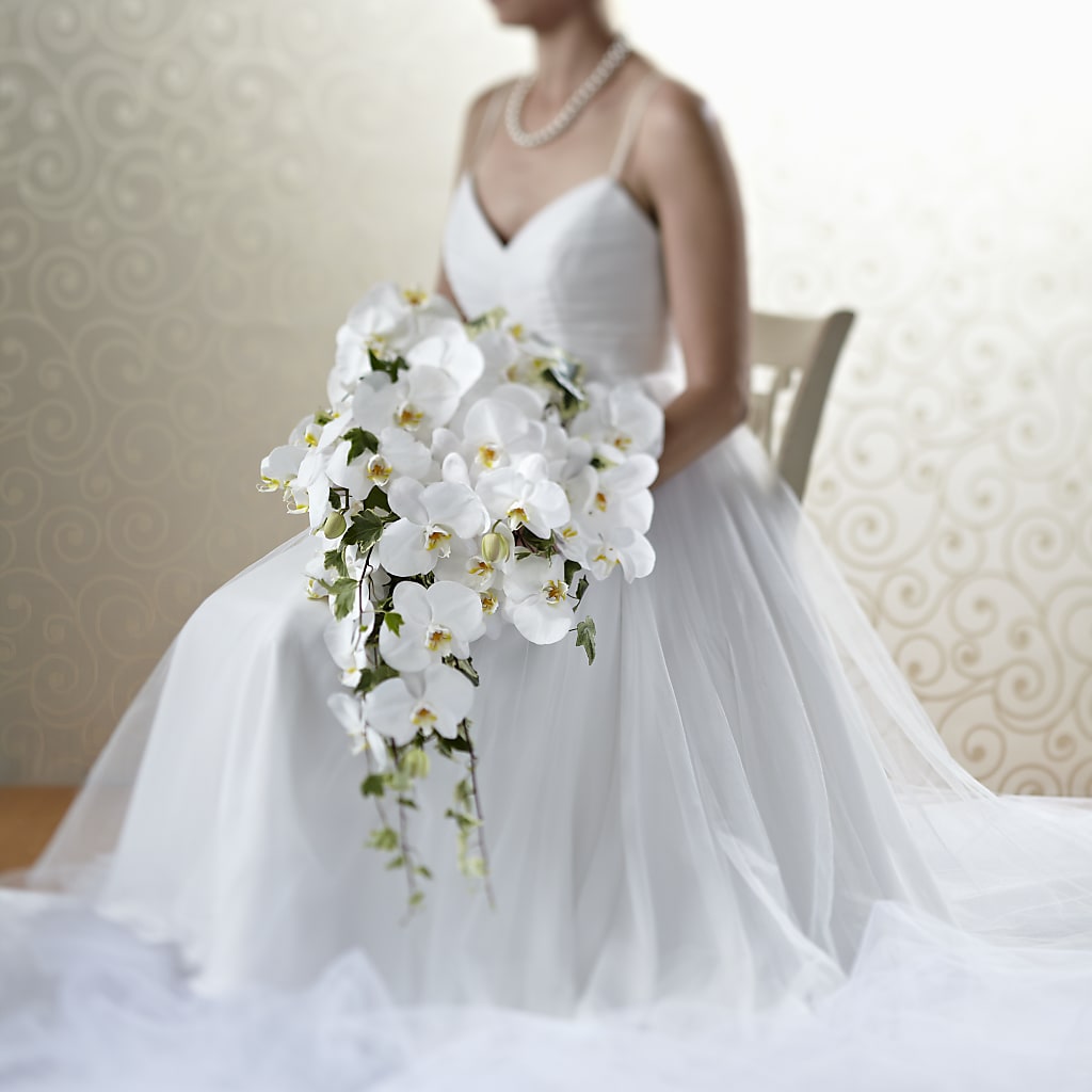 Classic White Bouquet – Flowers By Helen, Forsyth GA
