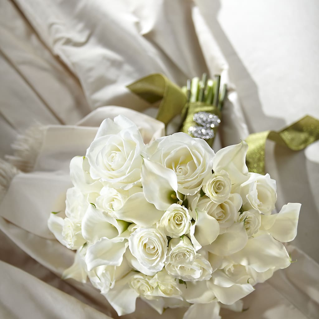 Serene Highness Bouquet – Flowers By Helen, Forsyth GA