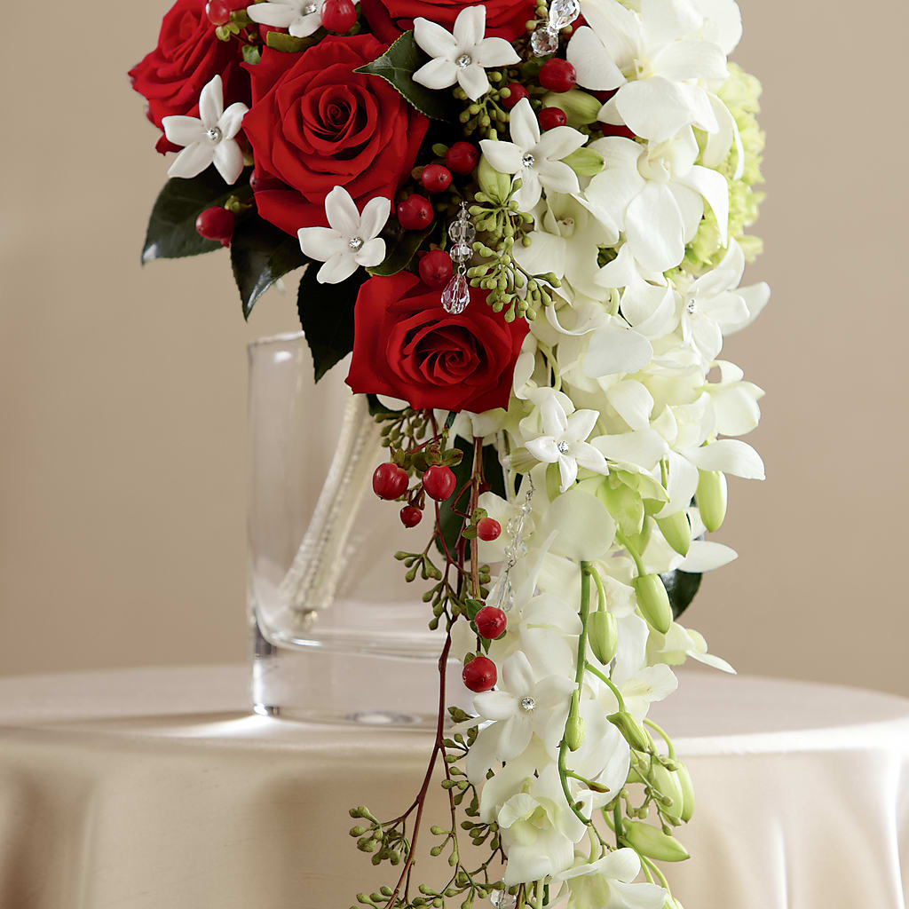 Here Comes the Bride Bouquet – Flowers By Helen, Forsyth GA
