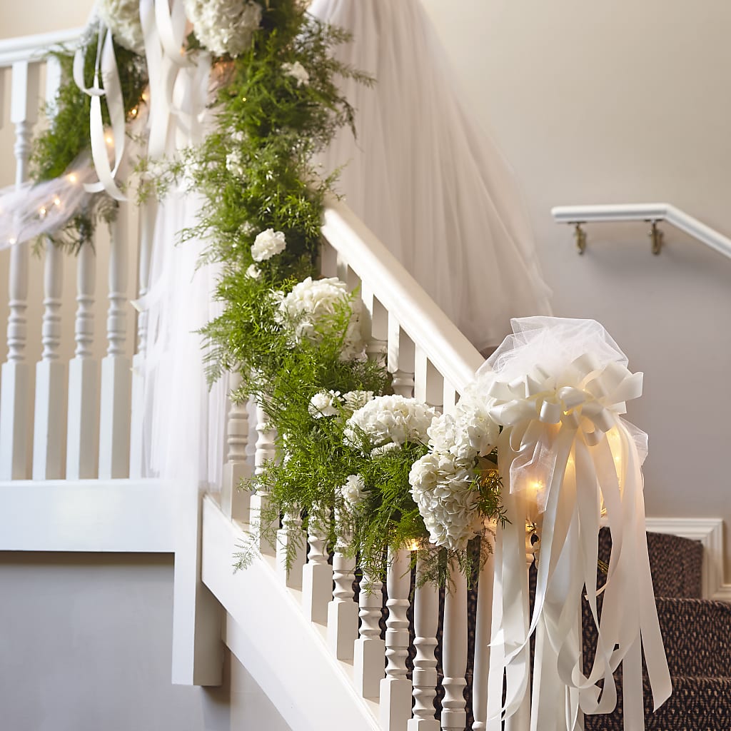 Champagne Dreams Garland – Flowers By Helen, Forsyth GA