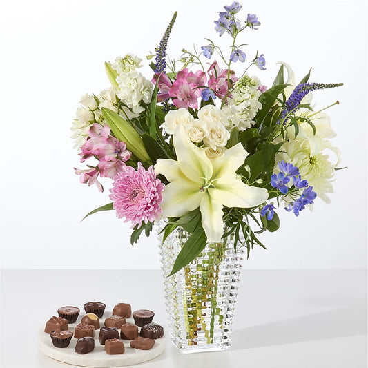 Winter Celebration Bouquet –  Flowers By Helen, Forsyth GA