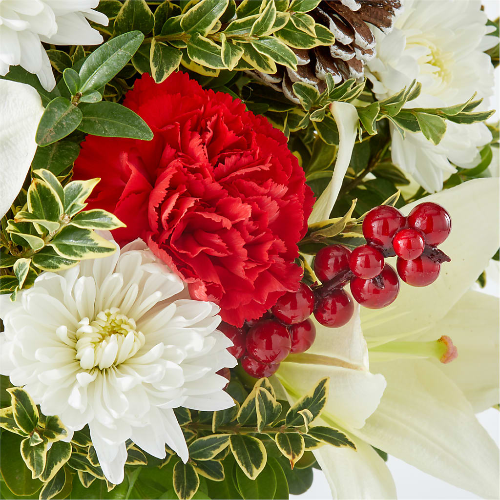 Festive Moments Tree –  Flowers By Helen, Forsyth GA