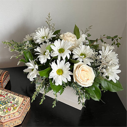 Fresh Linen Box Bouquet –  Flowers By Helen, Forsyth GA