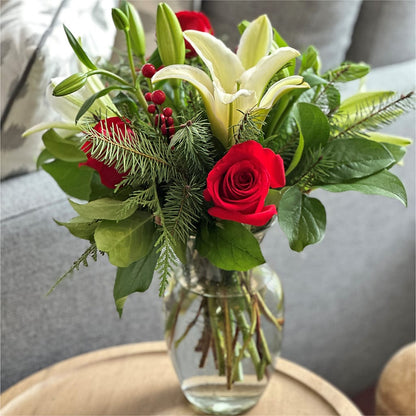 Sparkling Snowflakes Bouquet –  Flowers By Helen, Forsyth GA