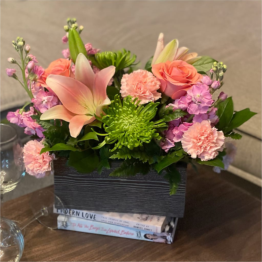 Beautiful Spirit Basket –  Flowers By Helen, Forsyth GA