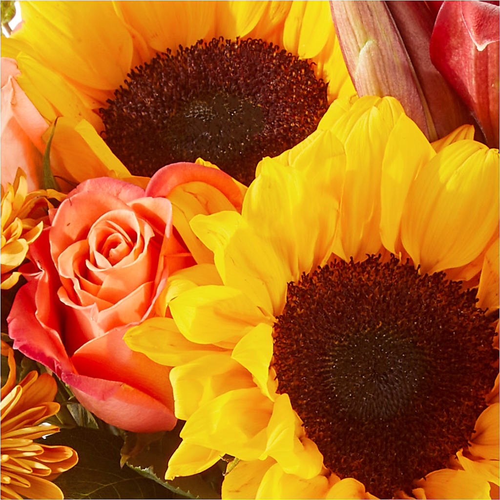 Acorn Lane Bouquet –  Flowers By Helen, Forsyth GA