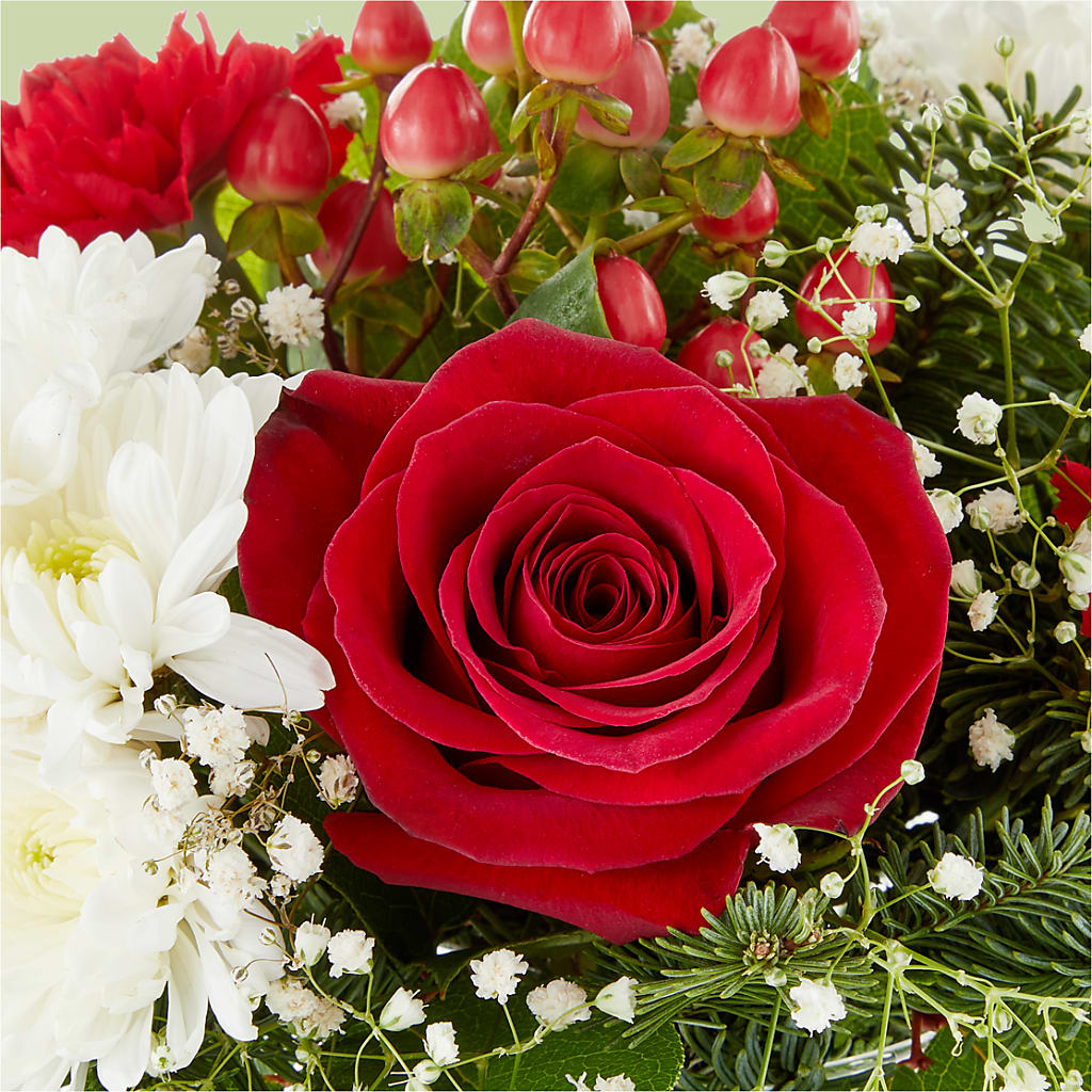 Chance of Flurries Bouquet –  Flowers By Helen, Forsyth GA
