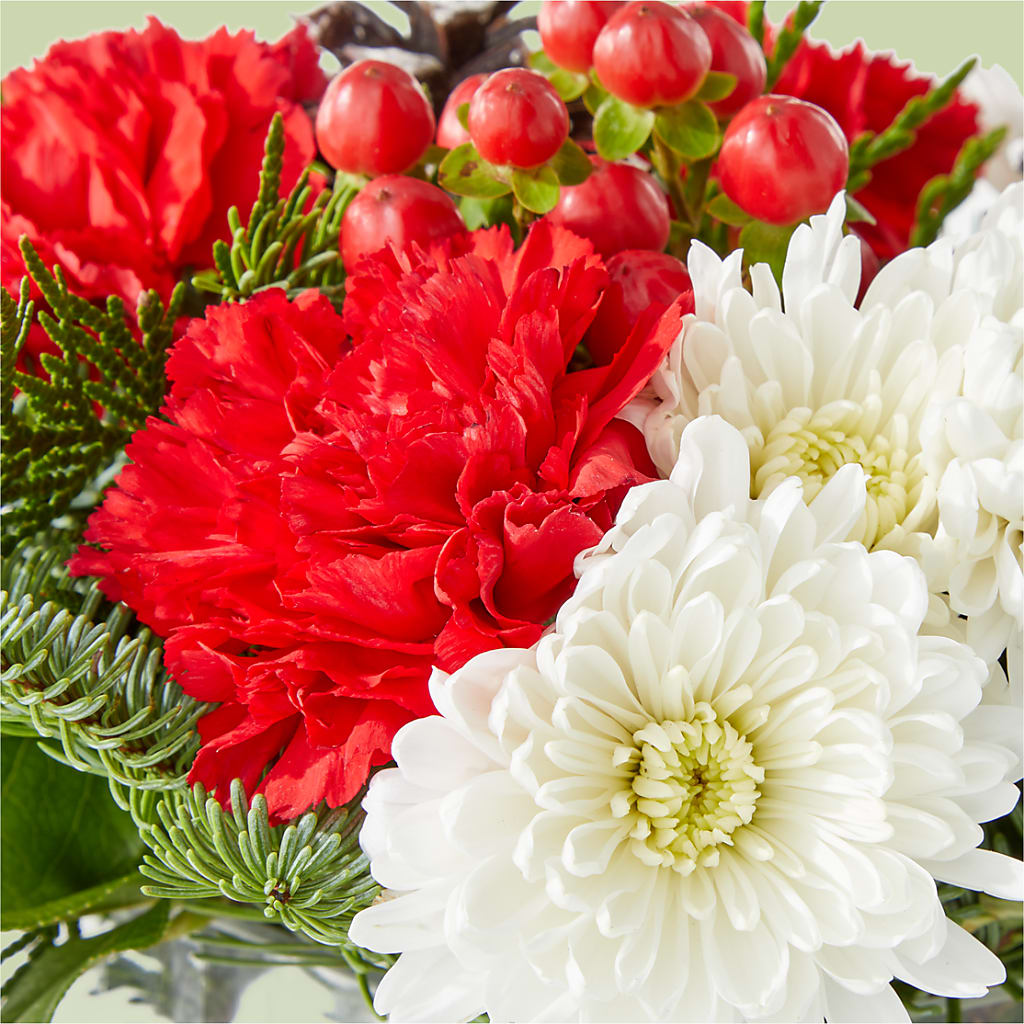 Snow Angel Bouquet –  Flowers By Helen, Forsyth GA
