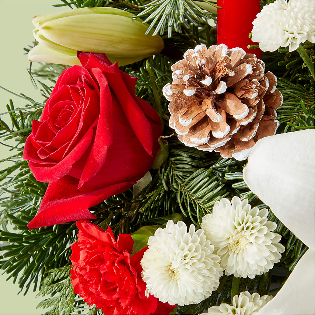 Seasonal Festivities Centerpiece –  Flowers By Helen, Forsyth GA