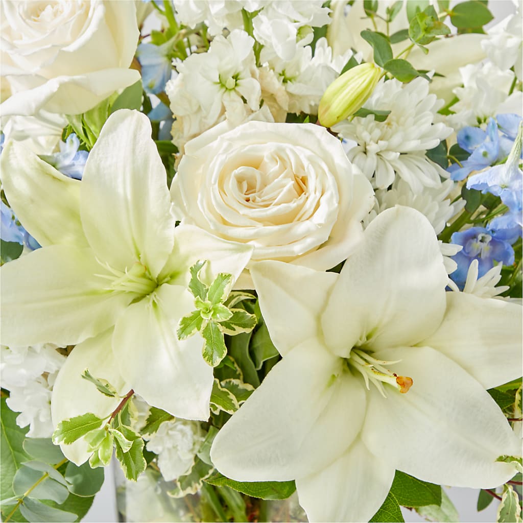 Peace of Mind Bouquet –  Flowers By Helen, Forsyth GA