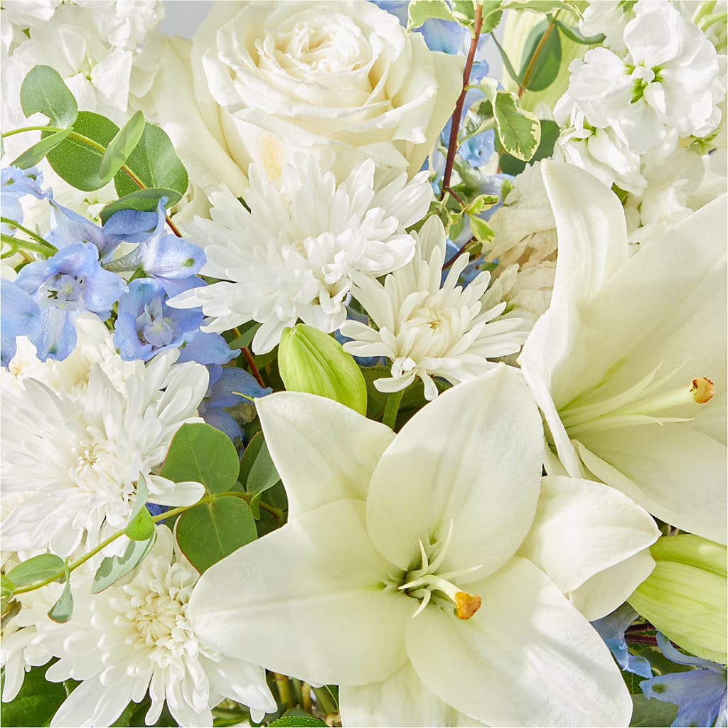 Peace of Mind Bouquet –  Flowers By Helen, Forsyth GA