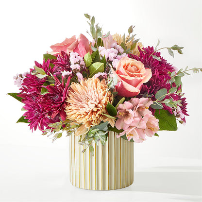 Berry Cobbler Bouquet with Ivory Vase –  Flowers By Helen, Forsyth GA