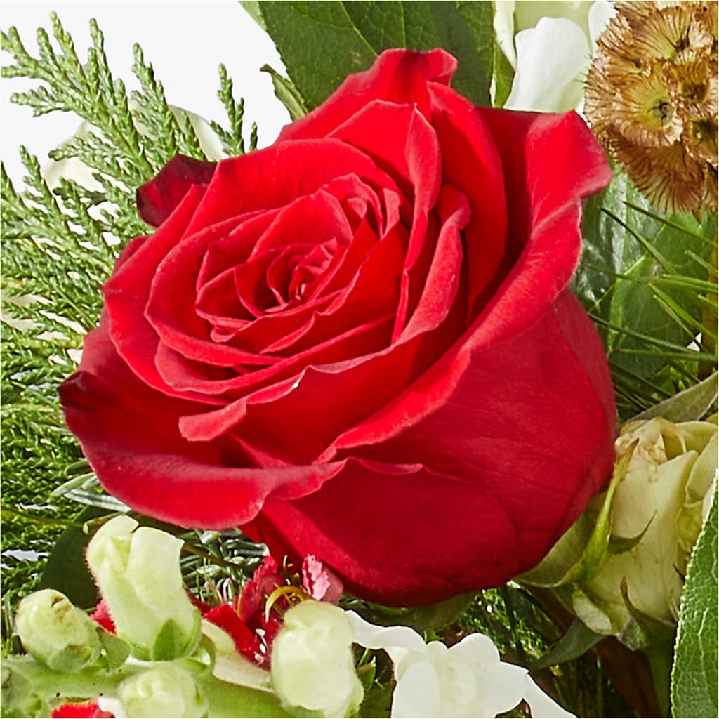 Deck the Halls Bouquet –  Flowers By Helen, Forsyth GA