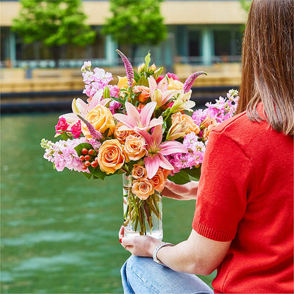Bisous Bouquet –  Flowers By Helen, Forsyth GA