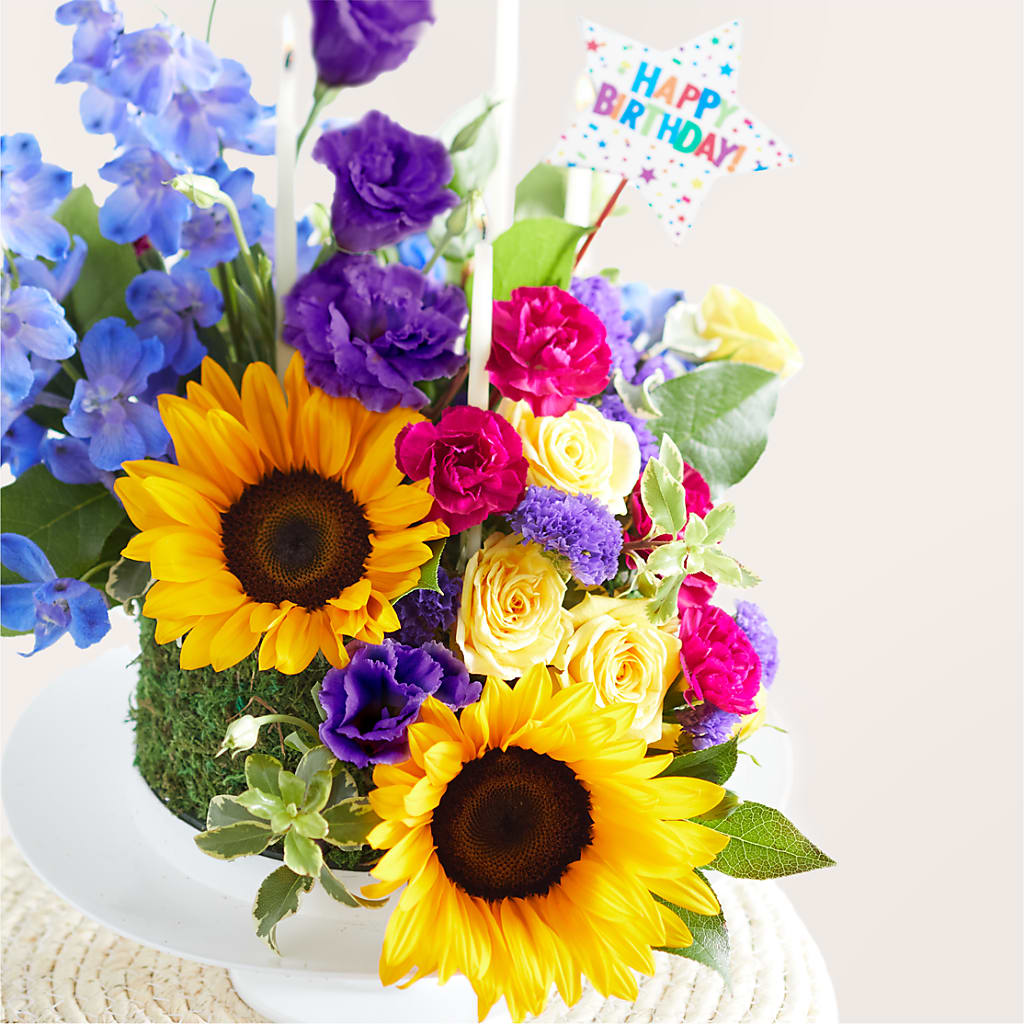 Star of the Day Floral Cake –  Flowers By Helen, Forsyth GA