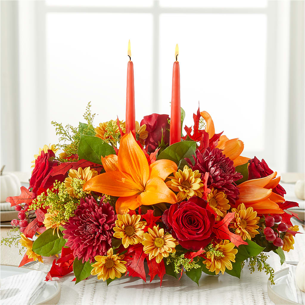 Autumn's Embrace Centerpiece –  Flowers By Helen, Forsyth GA